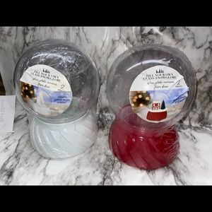 2 Make your own snow globes. One red, one white. Will combine shipping